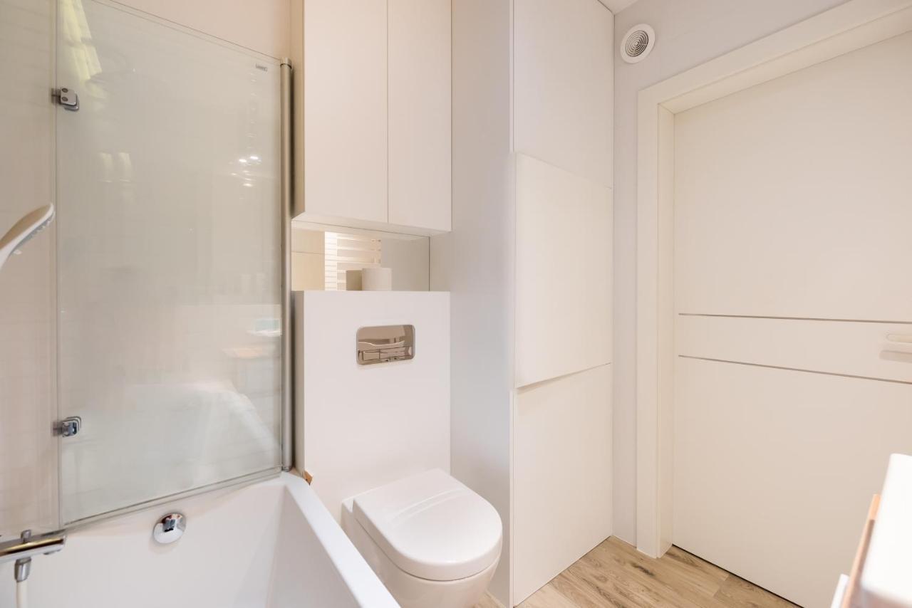 Wislany Mokotow Stylish Apartment 华沙 外观 照片